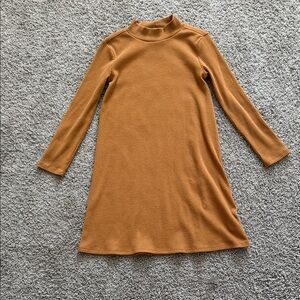 Old Navy Ribbed Knit Sweater in Tan